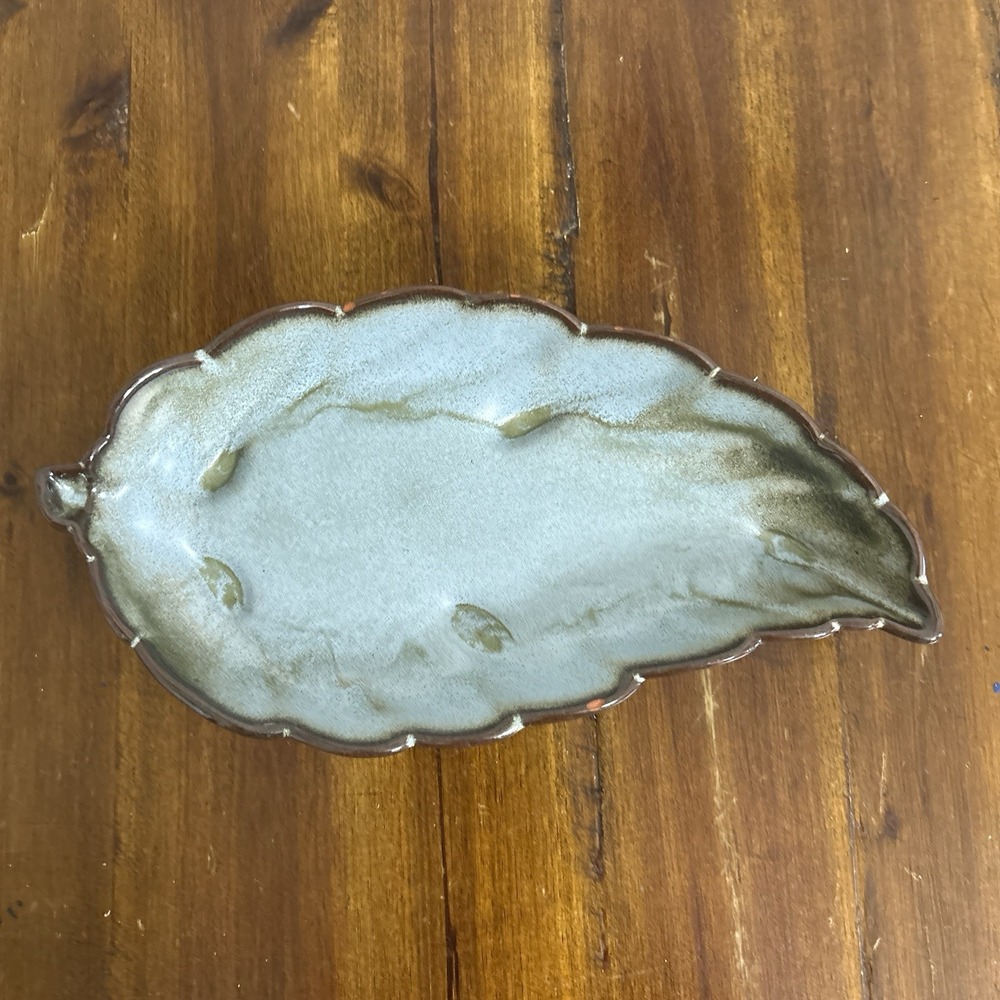 Vintage Frankoma #225 Prairie Light Mint Blue Leaf Shaped Dish Boho Cottage Gran